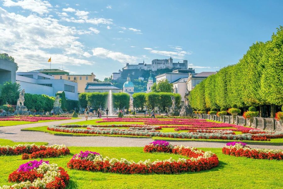 Salzburg: Old Town, Mozart, & Mirabell Gardens Walking Tour - Alter Markt, the Goldene Kugel, and fortress views