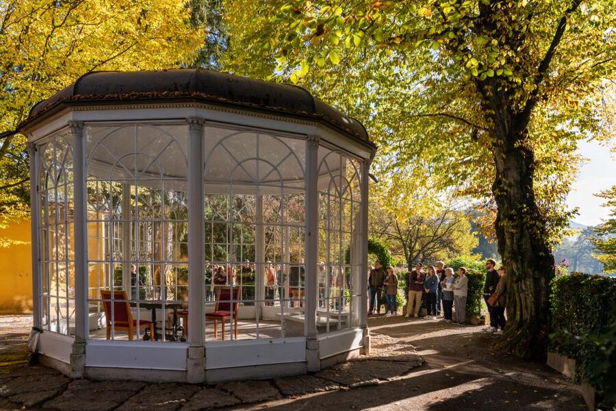 Salzburg: Original Sound of Music Tour - Hellbrunn Palace Garden and the city’s architecture
