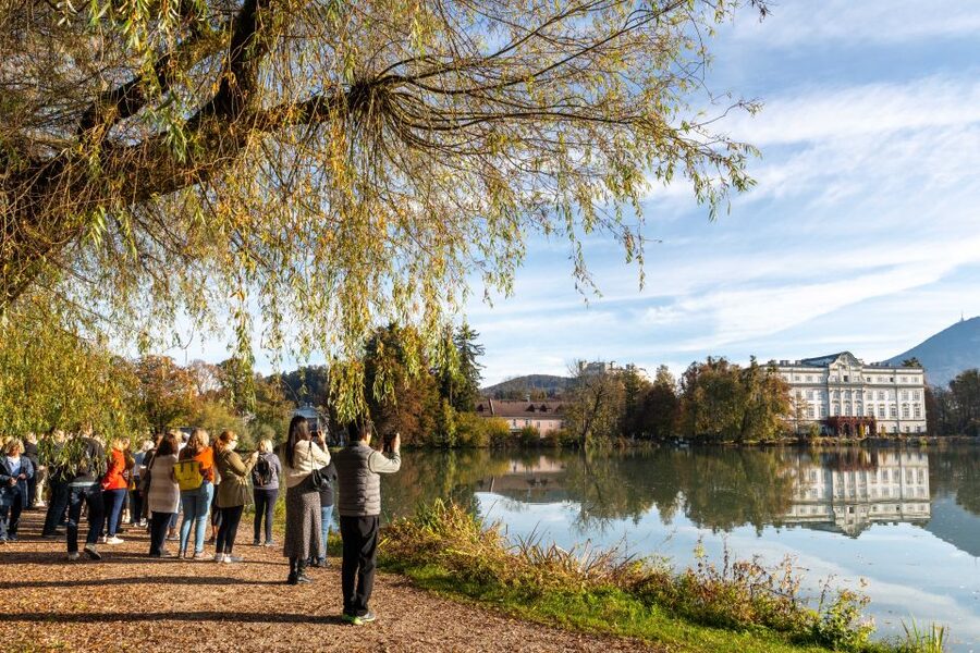 Salzburg: Original Sound of Music Tour - The return to Salzburg and Mirabell Gardens