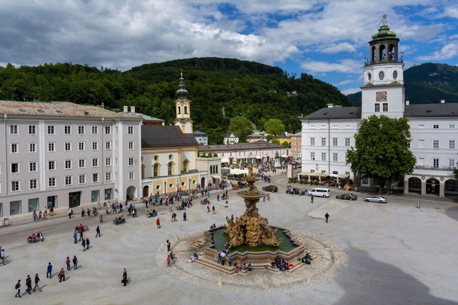 Salzburg: Private City Highlight Tour with a Guide - The University Square market and local bites