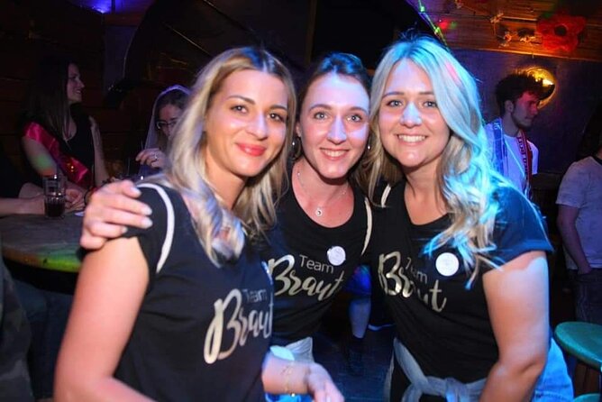 Salzburg Pubcrawl with free Shots & VIP Club Entry - Shots, drink offers, and the real cost