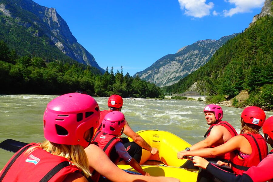 Salzburg: River Rafting Trip for Beginners - The castle and mountain views from water level