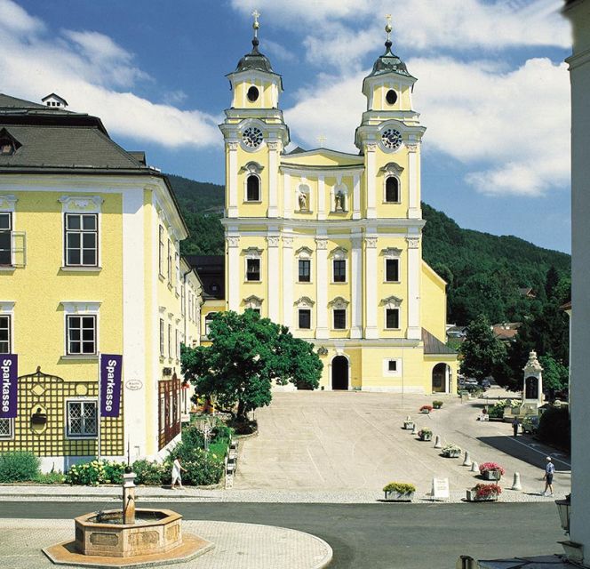 Salzburg: Sound of Music Private Half-Day Tour - Hellbrunn Palace and the gazebo photo stop