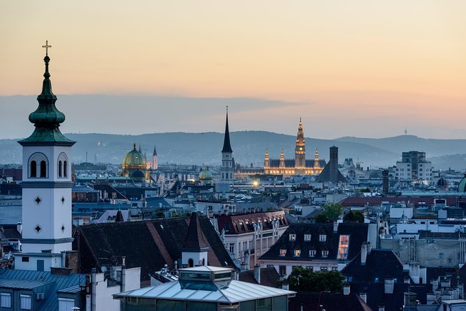 Salzburg to Vienna, Private Transfer, 2h of Sightseeing, Local Driver, English - Who should book this private route?