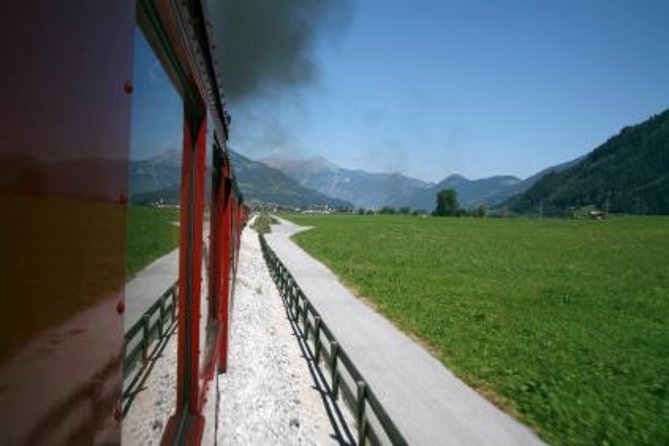 Salzburg Train Station Arrival Transfer - What the driver service adds