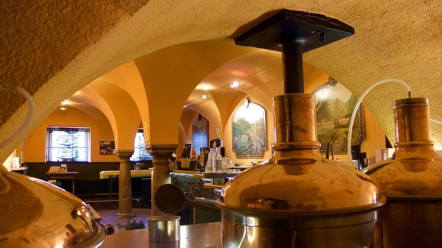 Salzkammergut: Sandstone Beer Cellar Tour - What you see during the one-hour cellar tour
