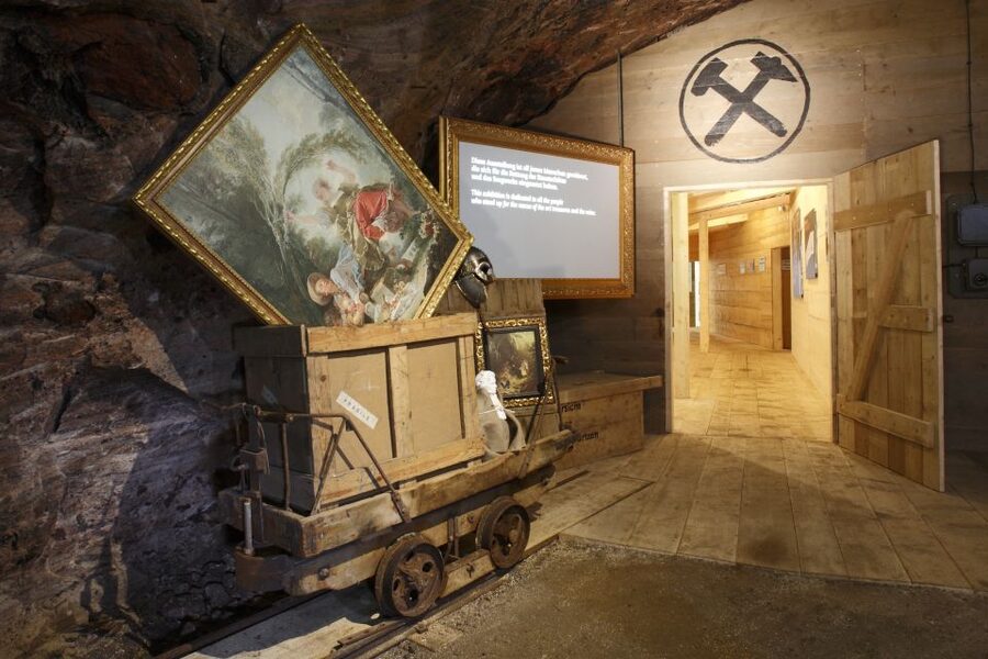 Salzwelten Altaussee: Salt Mine Entrance Ticket - Reaching the mine above Altaussee