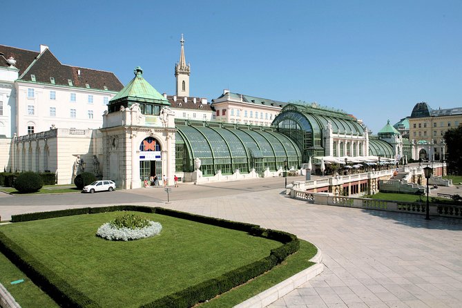 Schmetterlinghaus - Imperial Butterfly House Vienna Admission Ticket - A tropical house beside the Hofburg