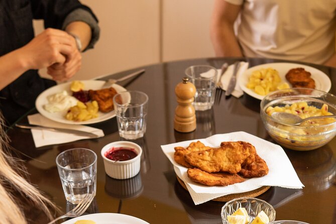 Schnitzel and Strudel: Shared Cooking Class - Starting with old Viennese potato soup
