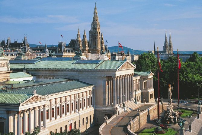 Schoenbrunn Palace Skip-The-Line and Vienna Highlights Private Tour - Schönbrunn Palace gets the opening ninety minutes