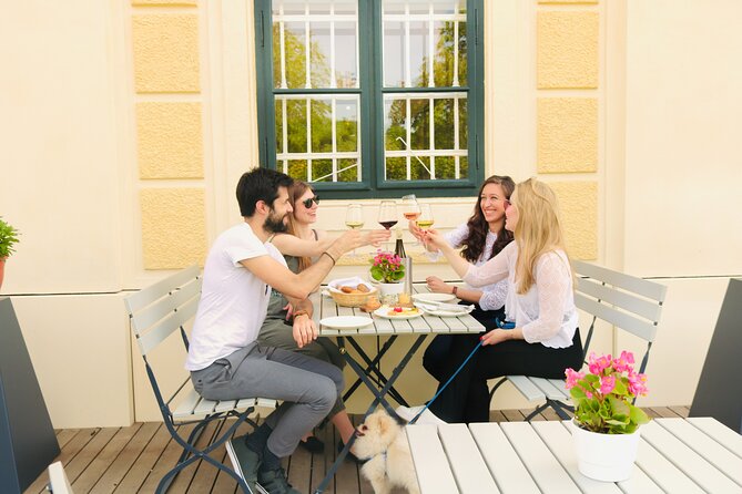 Schönbrunn Palace Vienna Ticket with 2-course lunch - Who will enjoy this experience most?