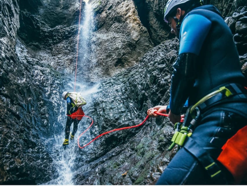 Schwarzwasserbach: Canyoning in Austria's Kleiwalsertal - Jumps and abseils through the wild