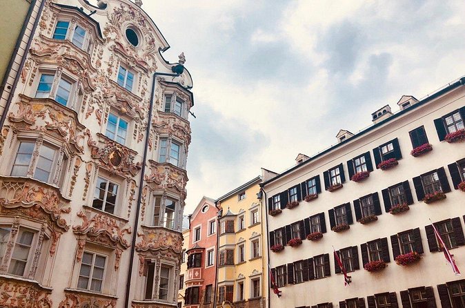 Self-Guided 1,5-hour Tour of Innsbruck: Exciting Stories, Photo Spots & Desserts - Swarovski adds a short look at Innsbruck’s crystal connection