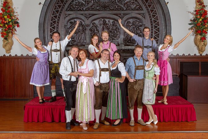 Skip the Line: Austrian Dinner Show Ticket in Vienna - Scene One: roses and wedding music from Tyrol