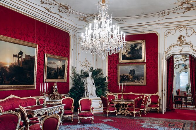 Skip-the-Line Empress Sisi Museum, Hofburg & Gardens Tour - How to Handle the Crowded Museum Rooms