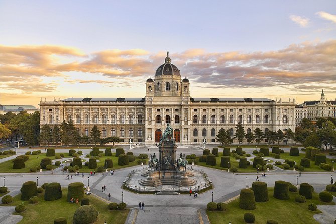 Skip the Line: Kunsthistorisches Museum Vienna Entrance Ticket - The grand staircase makes a strong first impression