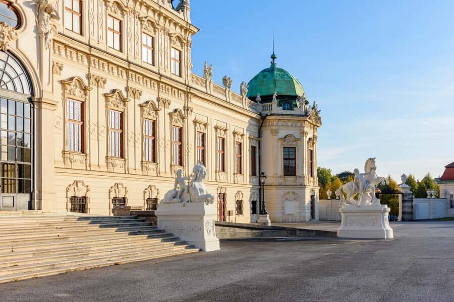 Skip-the-line Upper Belvedere Tickets and Guided Tour Vienna - Who will enjoy this experience most?