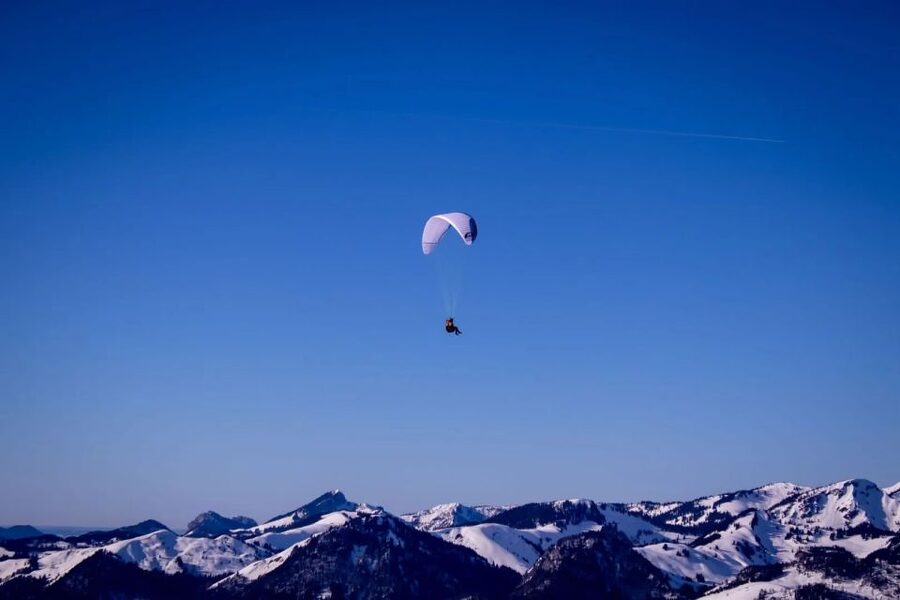 St Johann in Tirol: Tandem Paragliding - The launch and first view of the valley