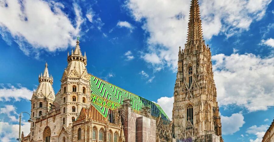 St Stephen's Cathedral Vienna Old Town Walking Tour - St. Peter’s Church and the Column of Pest