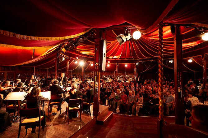 Strauss Dinner Show - Vegetarian meals need extra attention