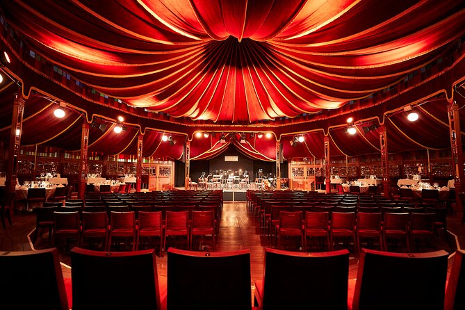 Strauss Dinner Show - Comfort, service, and the room itself