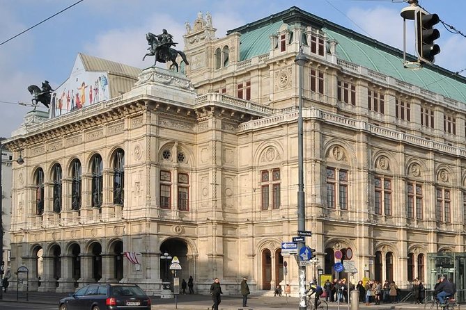 The Heart of Vienna: A Self-Guided Audio Tour - Albertina and Vienna’s Grand Cultural Setting