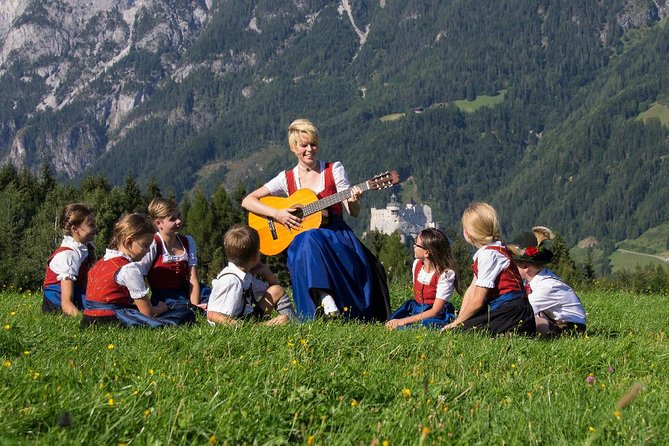 The Hills are Alive and Eagle's Nest - Private Tour from Salzburg - A film day with a serious second act