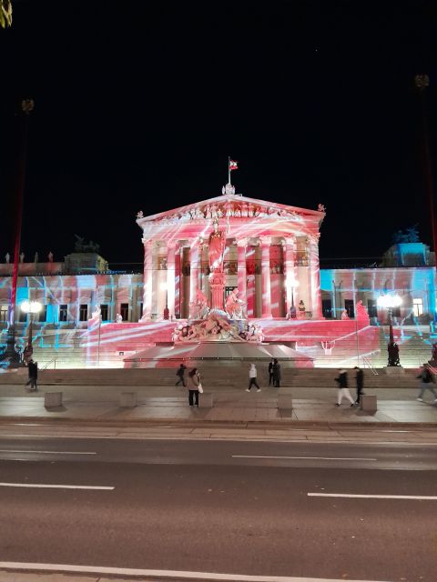 The unknown Vienna City- a guided walking tour in 3 hours - Guide style, languages, and group comfort