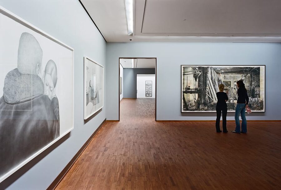 Tickets for the Albertina Exhibitions - Audio guides and practical rules