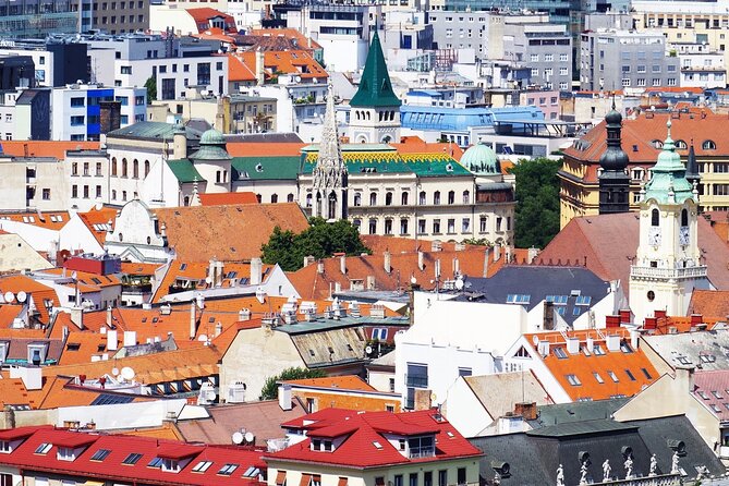 Trip from Vienna: Visit Bratislava - transport, lunch and guided tour included - A local two-course lunch after the walk