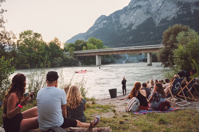 UP STREAM SURFING - The new way of surfing a river - The views from the Inn and the Innsbruck setting