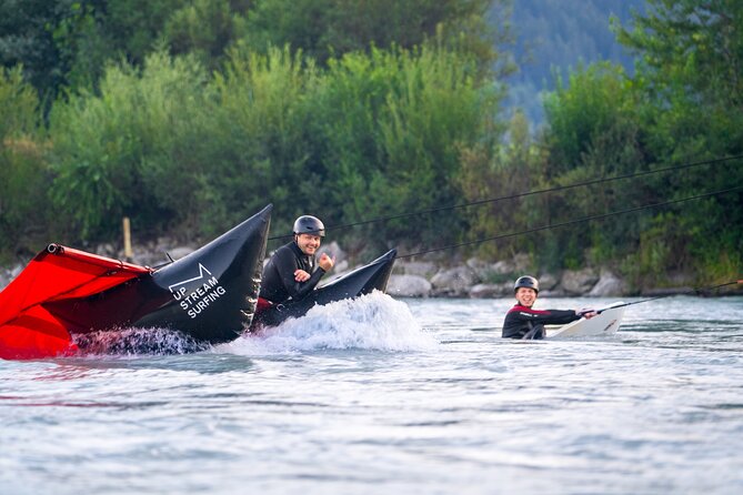 UP STREAM SURFING - The new way of surfing a river - Your first 30 minutes: board control on the rope