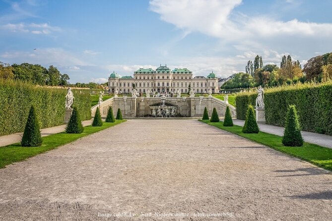 Vienna 2.5-hour Tour with Belvedere Palace & Gardens - Inside the Upper Belvedere for two hours