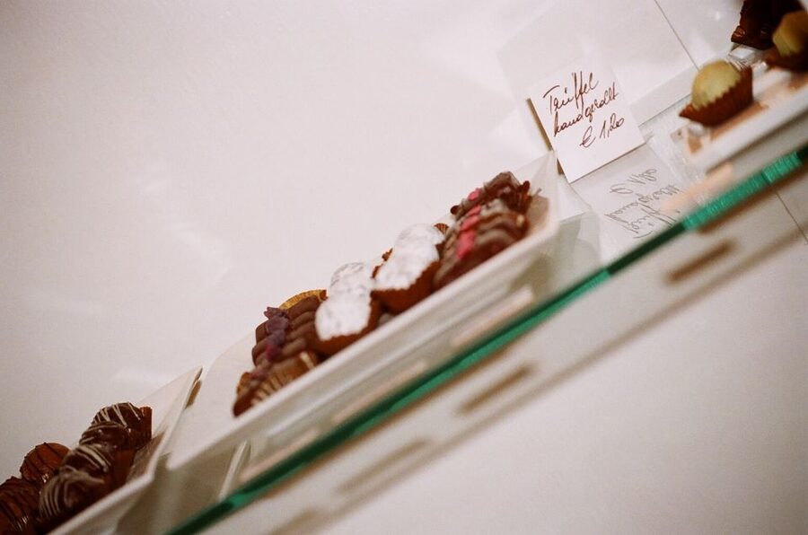 Vienna: 2.5-Hour Viennese Coffee, Cake, and Chocolate Tour - A chocolate stop with Zotter samples