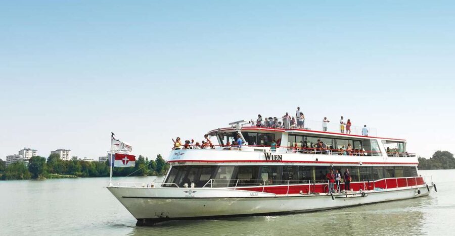 Vienna: 3.5-Hour Grand Danube River Cruise - The Nussdorf locks and the return through the Danube Canal
