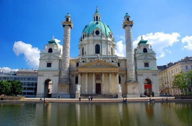 Vienna After Dark: Private Evening Food & Drink Experience - Key points at a glance