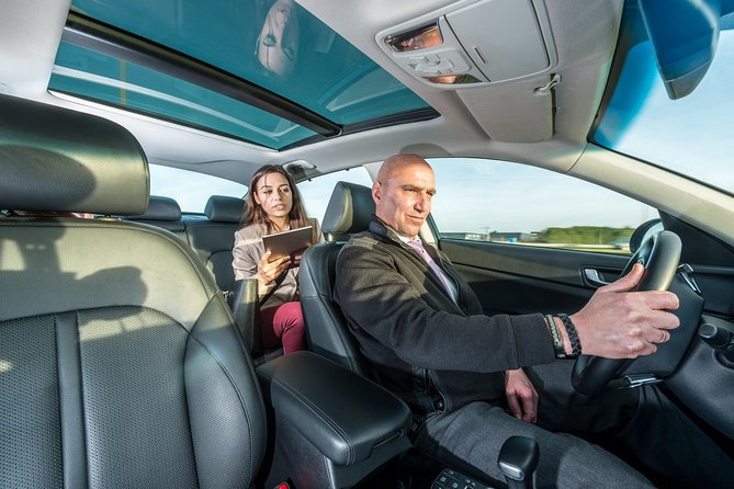 Vienna Airport Departure Transfer (Hotel to Vienna Airport) - Vehicle comfort and driver service