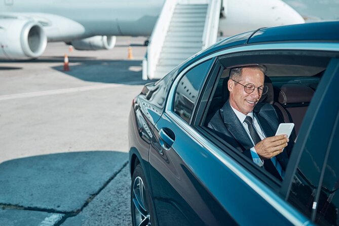 Vienna Airport Transfers From Vienna City With Private Driver - The 20 to 30 minute airport journey