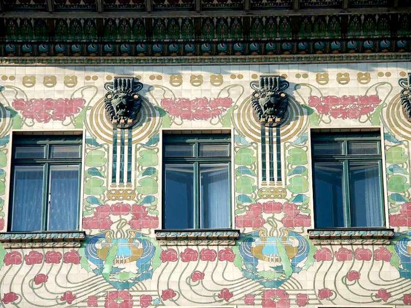 Vienna Art Nouveau Walking Tour - The imperial station at Hietzing