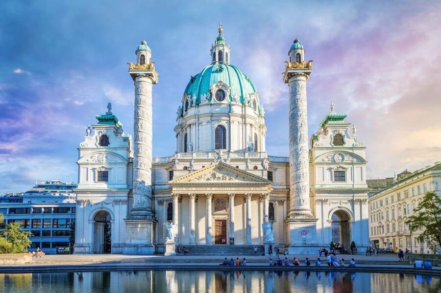 Vienna Audioguide - TravelMate app for your smartphone - Schönbrunn and Vienna’s grand palace story