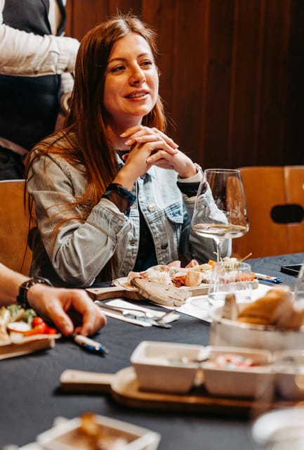 Vienna: Austrian Wine Tasting Evening - Tasting Austria beyond Grüner Veltliner