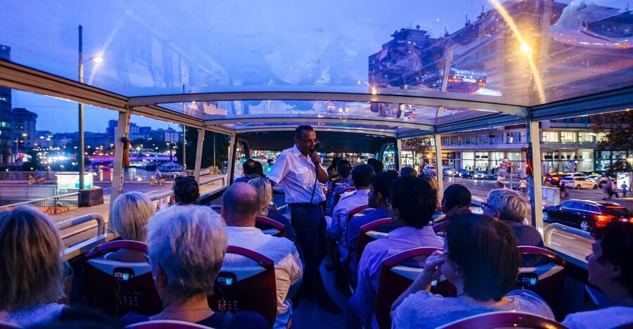 Vienna: Big Bus City Highlights Night Tour with Live Guide - A nighttime introduction to Vienna from the upper deck