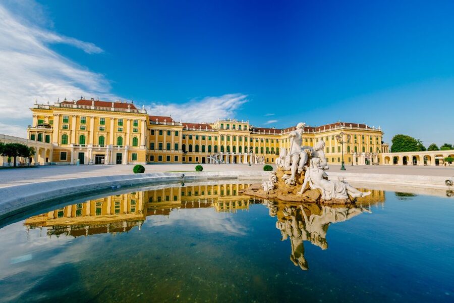 Vienna: Bus & Schönbrunn Palace Skip-the-Line Guided Tour - Why this tour makes sense in Vienna