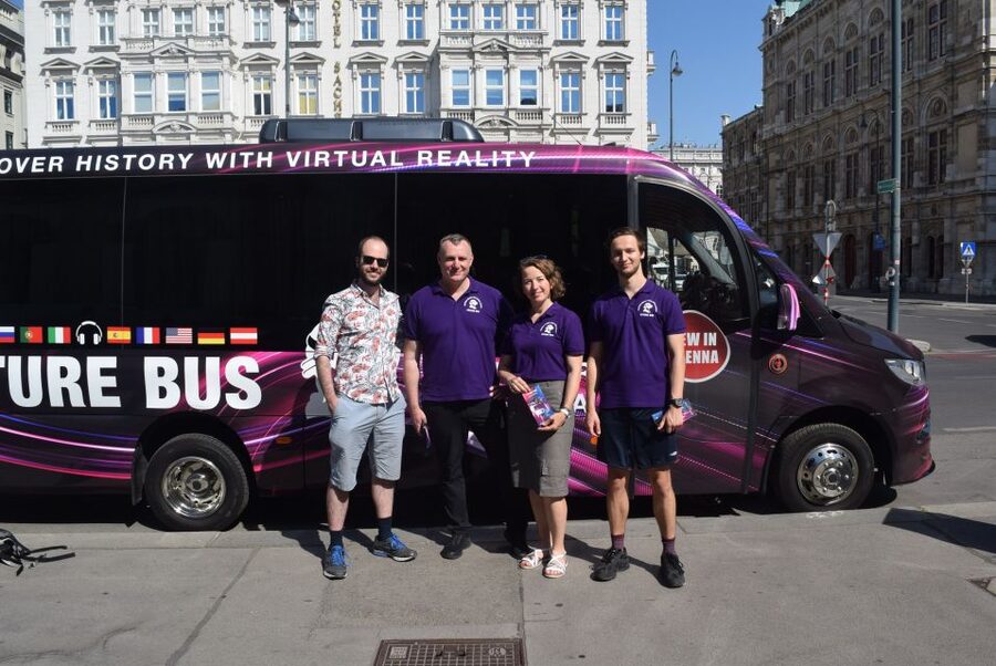 Vienna: Bus Tour with Virtual Reality Experience - The final VR stop and return along the Ringstraße