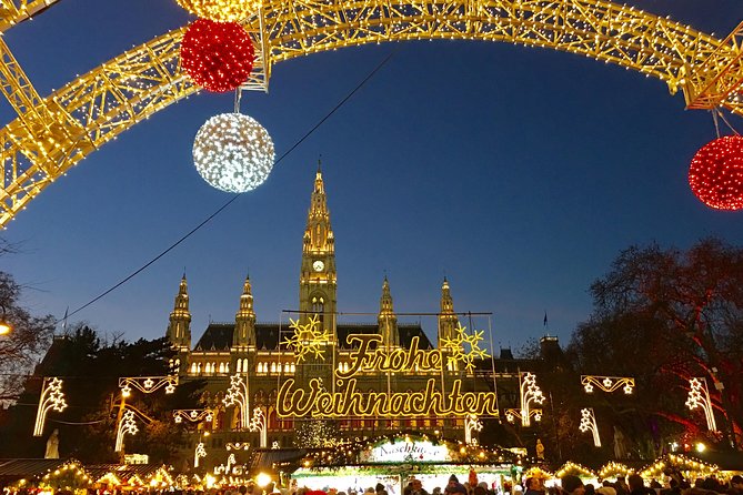 Vienna Christmas Tour - Freyung Passage and the quieter Freyung market
