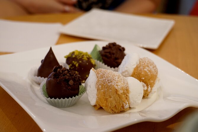 Vienna Coffee, Cake & Pastries Tour with Local Stories - Key details before you book