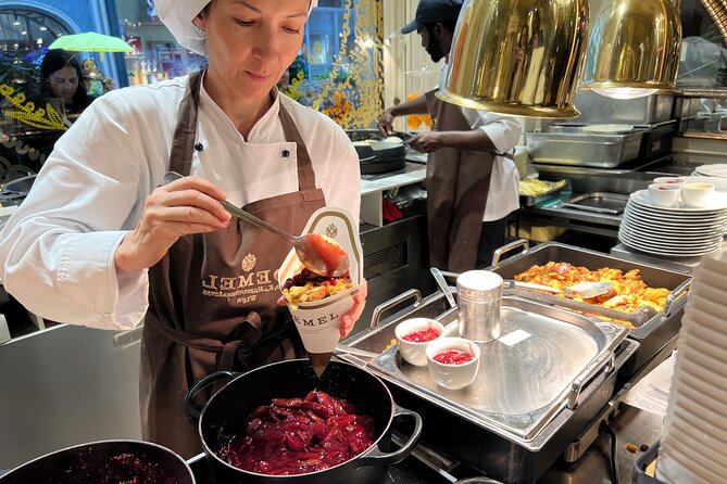 Vienna Culinary Experience: Private Guided Food Tour - Five tastings and three drinks: is it enough?