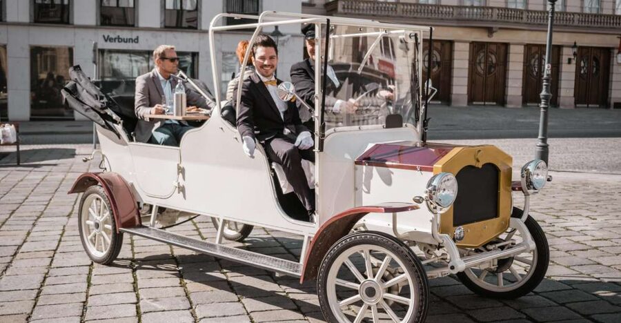 Vienna: Culinary Sightseeing Tour in an Electric Vintage Car - Meeting your electric vintage car at Am Hof