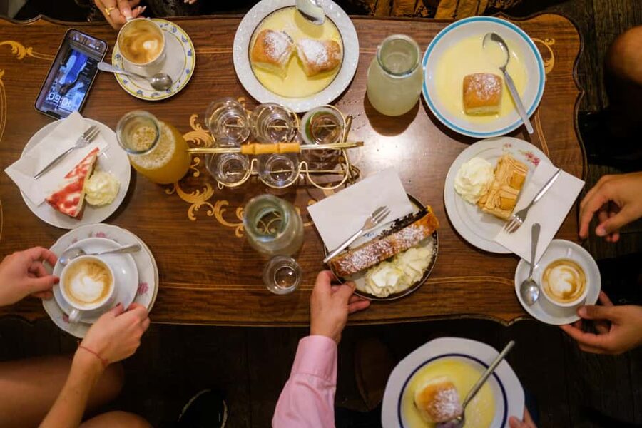 Vienna: Dessert Tour with Pastries, Cakes & Hidden Cafes - Starting with krapfen in the 10th district
