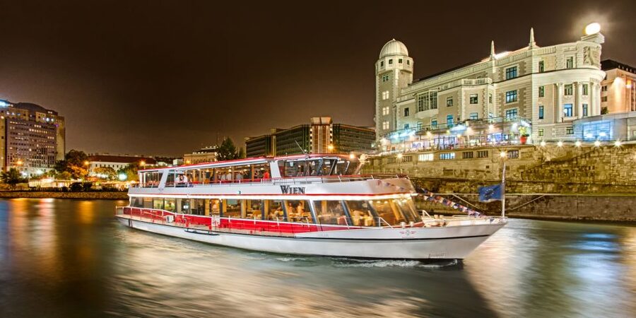Vienna: Evening Cruise Along The Danube - What the three-hour cruise is really like